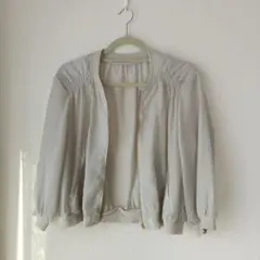 ネコなな様専用 美品　Discoat ベージュ シースルーブルゾンのサムネイル