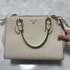 MICHAEL KORS クリーム色 ハンドバッグ