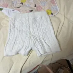 ホワイト ケーブルニット ショートパンツ