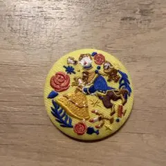 ディズニー刺繍缶バッチ