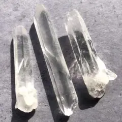【限定！大きめ！３本セット】レムリアンシードクリスタル　水晶　ポイント71
