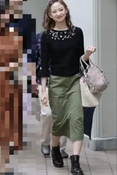 ストロベリーフィールズ　ブラウス　星風まどかコーデ