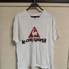 le coq sportif グレー Vネック Tシャツ