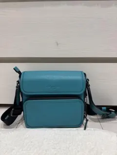 COACH ターコイズブルー ショルダーバッグ