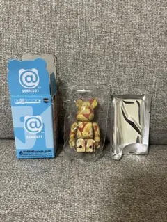 ベアブリック　Barbie