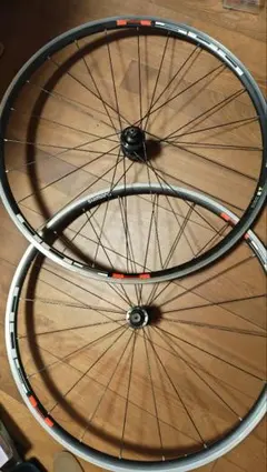 Shimano ロードバイク用ホイール WH-R501前後セットのサムネイル