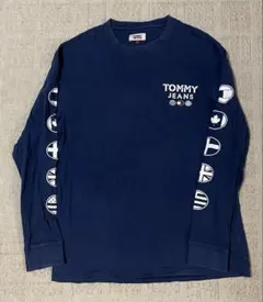 TOMMY JEANS ロンT