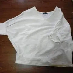 ホワイト Vネック トップス 五分袖