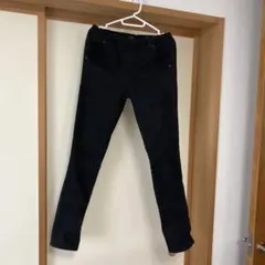 ブラック スキニーパンツ　LL