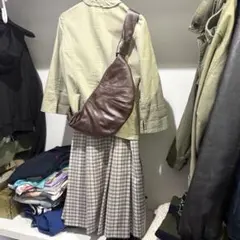 burberry long pleats skirtのサムネイル