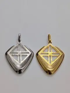 幾何学模様のシルバー＆ゴールド 大ぶりペンダントトップ 2個セット パーツ 金属