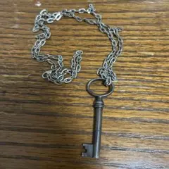 金属製鍵デザインネックレス
