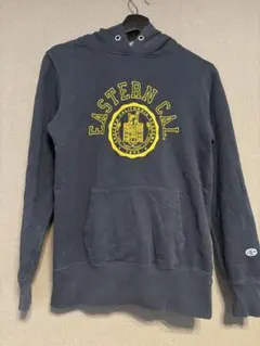 Champion（チャンピオン）　カレッジロゴ　スウェットパーカー サイズM