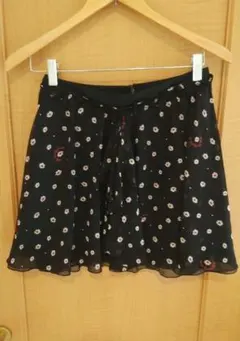 アナスイ ドーリーガール スカート 黒 ミニ フリル 花柄