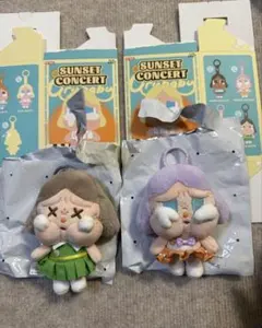 2個ポップマート cry baby sunset bright orange