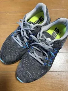 NIKE エアズーム　ボメロ10