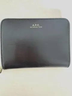 A.P.C. 二つ折りミニ財布　黒×ゴールドのサムネイル