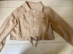 ベージュ クロップドジャケット