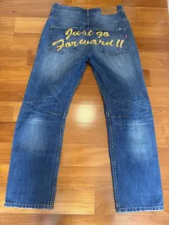 Item thumbnail for item 3961b711-4b20-4410-b793-c3d1ff26447e