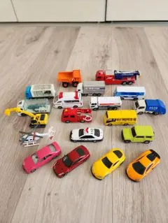 トミカ他ミニカーセット 19台