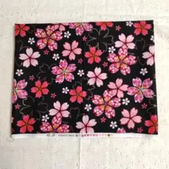 桜の花柄プリント生地（日本製）
