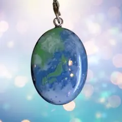 ハンドメイド 宇宙地球レジンチャーム