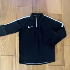 NIKEナイキ Dri-FIT スウェット 140㎝