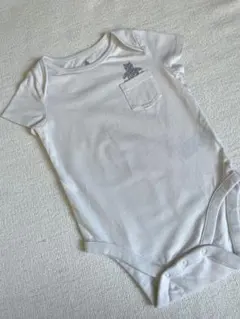 まもなく掲載終了！gap baby 半袖ロンパース シンプル白 ロゴ