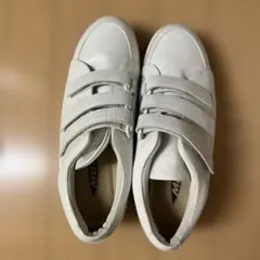 MBTスニーカー　室内のみ