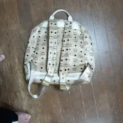 MCM ベージュ リュック・バックパックのサムネイル