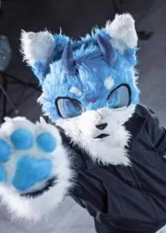 Item thumbnail for item f63c7526-2ffb-459f-88e1-2e539ea14f4c