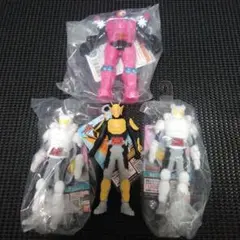 仮面ライダー 　仮面ライダーガヴ　ソフビ４体セット