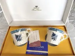 【未使用】NARUMI ボーンチャイナ ペアカップ＆ソーサー 2客 箱付き