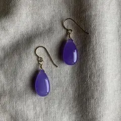 大粒ペアシェイプのドロップピアス / ライトパープル / 14KGF / 半貴石