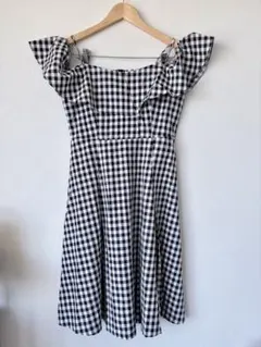 ギンガム柄オフショルワンピ