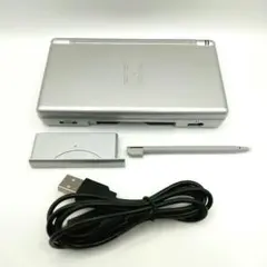 【動作品】 Nintendo DS Lite グロスシルバー北米版(付属品あり)