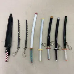 【８点セット】鬼滅の刃　刀　かたな　マスコット　ストラップ　キーホルダー