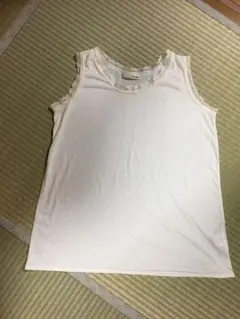 タンクトップのサムネイル