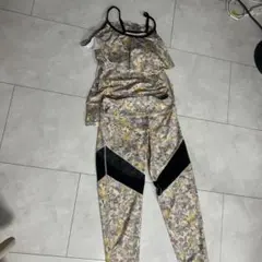 新品 Tuche ヨガ キャミソール&レギンス セットアップ L グンゼ