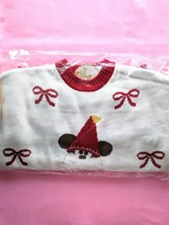 新品タグ付き　リルリンリン　セーター　２０２５　ディズニークリスマス