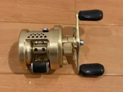 2026年最新】シマノ カルカッタ 200の人気アイテム - メルカリ