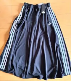 新品未使用　　タグ付き adidas ロングスカート