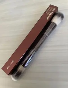 Veil Translucent Setting Powder Brush