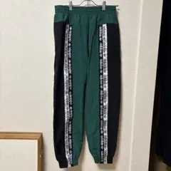 adidas トレーニングパンツ 緑・黒