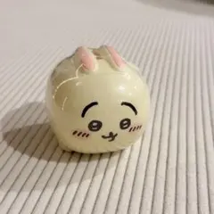 ちいかわ 貯金箱 ガチャガチャ うさぎ