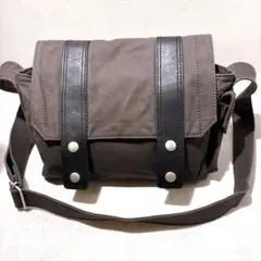 ポールスミス ショルダーバッグ メッセンジャーバッグ ミリタリー カーキ y2k