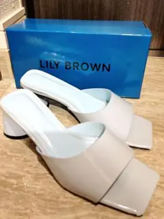 LILY BROWN メタルヒールサンダルのサムネイル