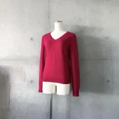 美品ユニクロUNIQLOカシミヤ100%VネックセーターピンクS