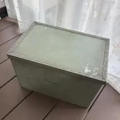 2025年最新】ブリキ缶 衣装ケースの人気アイテム - メルカリ