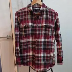 チェック柄長袖シャツ